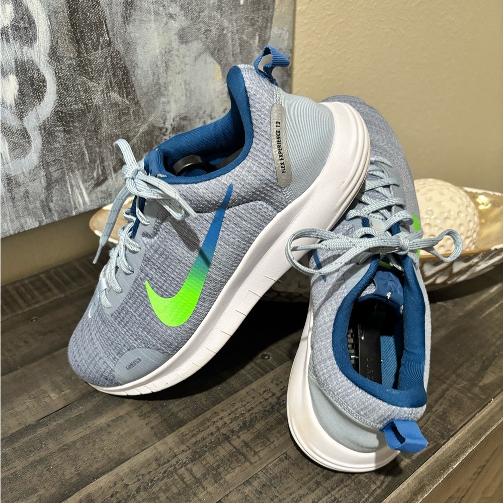 Mens Nike Flex Experience 12 Running Shoe SZ 10W - Picture 7 of 10